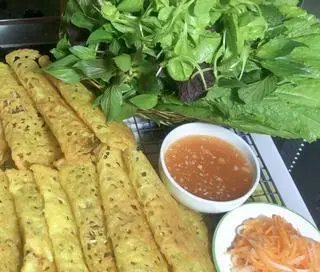 Hình ảnh Bánh xèo giòn tôm thịt - 6 cái.