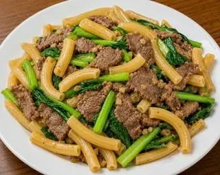 Hình ảnh Nui xào bò