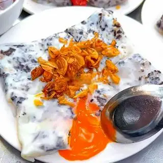 Hình ảnh Bánh cuốn trứng tái