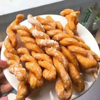 Hình ảnh quẩy ngọt tẩm đường 