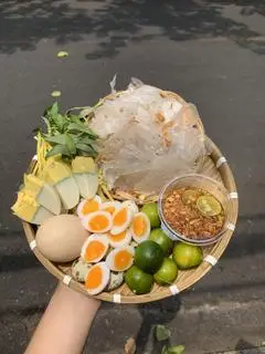 Hình ảnh Bánh dẻo chấm muối tắc
