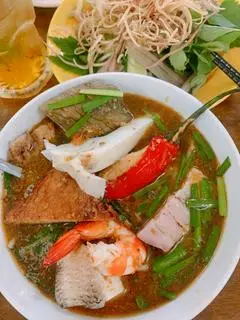 Hình ảnh Bún mắm - tô đặc biệt 