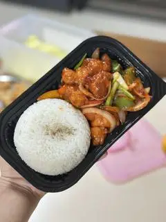 Hình ảnh gà viên sốt chua ngọt