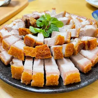 Hình ảnh Heo quay ( 1 phần 0.3kg)