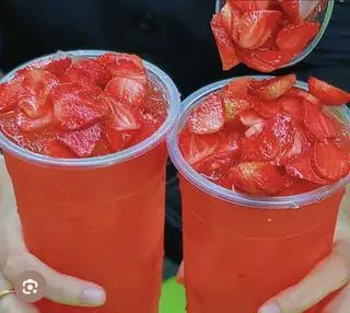 Hình ảnh trà dâu ly 700ml