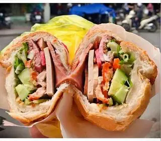 Hình ảnh Bánh Mì Sài Gòn Đặc Biệt