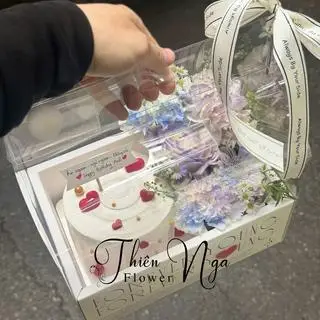 Hình ảnh Pinky Promise - Set bánh kem mix hoa 