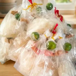 Hình ảnh Bánh tráng tắc muối sặc cay ghiền 10 bịch