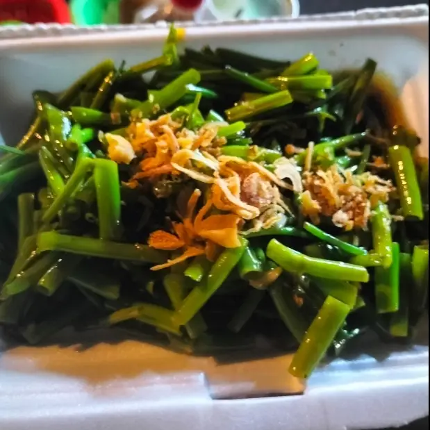 Hình ảnh rau muống xào tỏi