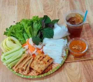 Hình ảnh Combo Nem nướng Nhà Trang suất thường + 1 Coca-Cola 