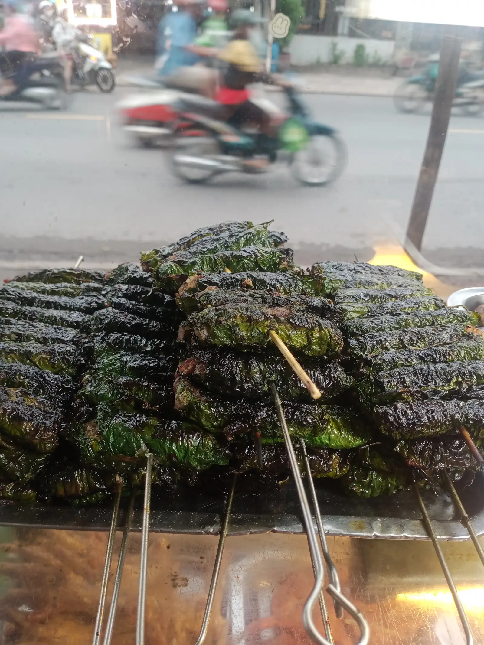 Hình ảnh 2 lá lốt+2 mở chày 198000