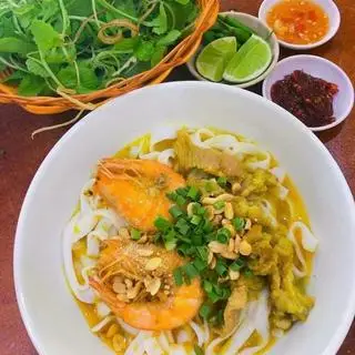 Hình ảnh Mì Quảng thập cẩm