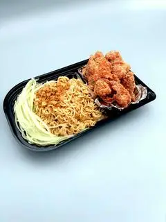Hình ảnh Mì trộn gà không xương