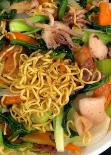 Hình ảnh Mì xào giòn mực
