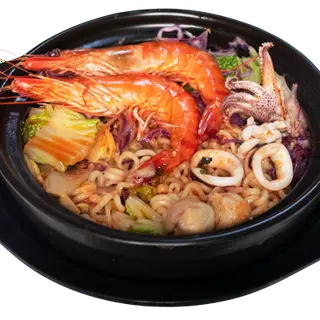 Hình ảnh Mì cay hải sản
