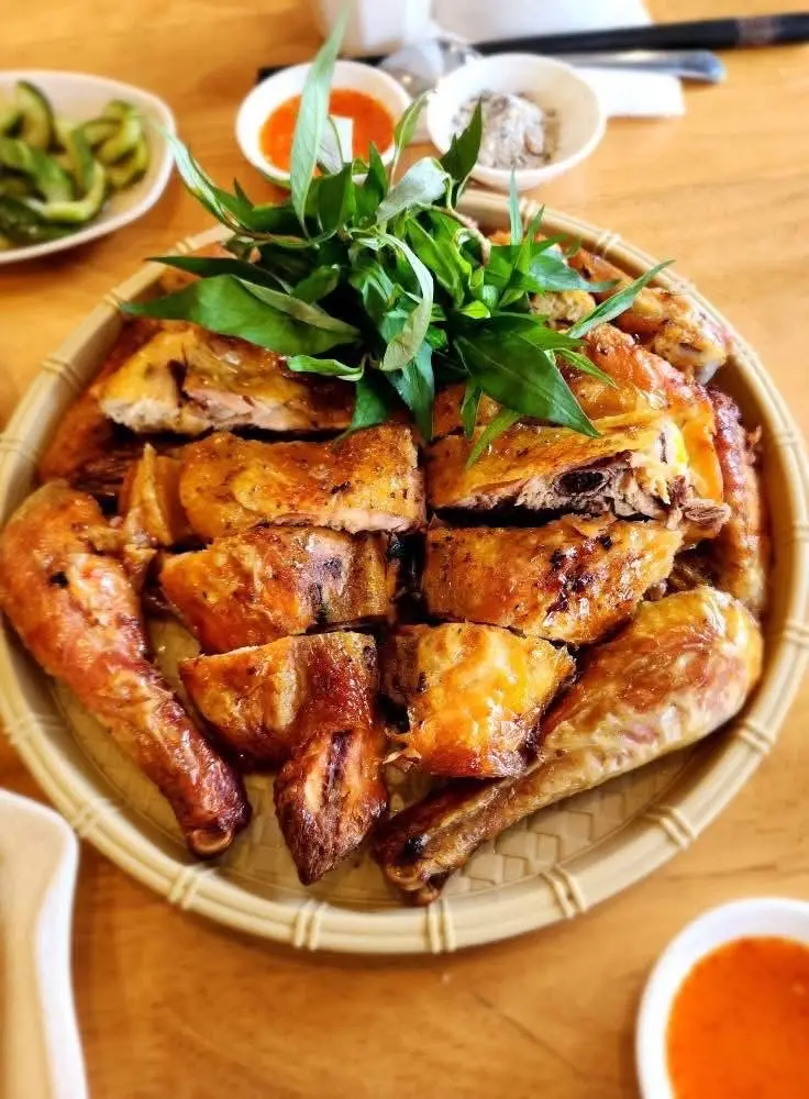 Hình ảnh Gà Ta Nướng Mật Ong(nửa con)