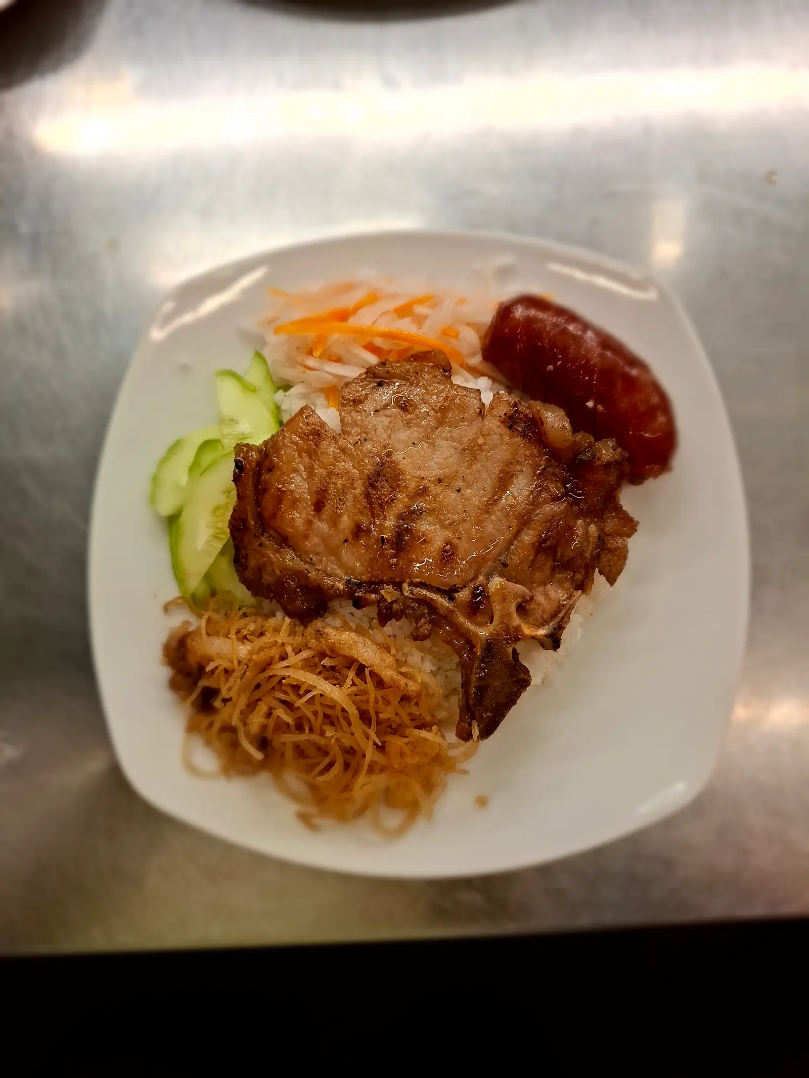 Hình ảnh sườn bì lạp xưởng