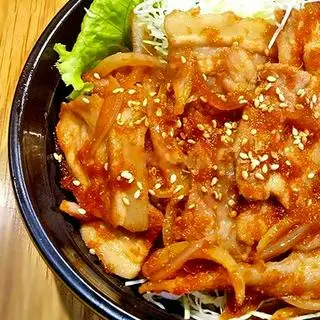 Hình ảnh St-13: Cơm thịt heo xào sốt Miso (Stir fried pork rib - Miso sauce)