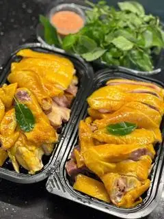 Hình ảnh Gà Ri Ủ Muối Loại 1 - Nửa Con