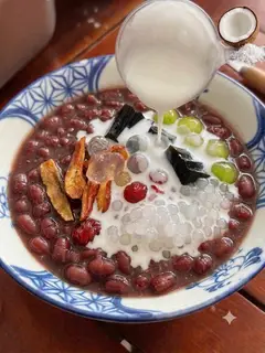 Hình ảnh Chè đậu đỏ cốt dừa tươi trân châu thạch