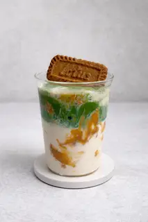 Hình ảnh Biscoff cookie butter matcha latte - size L