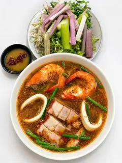 Hình ảnh bún mắm tô đặc biệt
