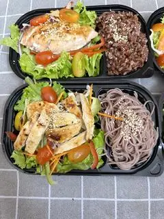 Hình ảnh Salad ức gà
