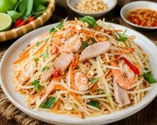 Hình ảnh  Gỏi đu đủ tôm thịt