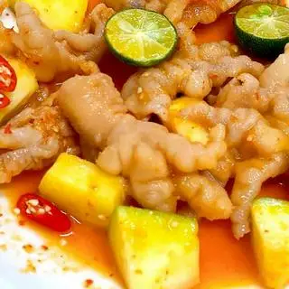 Hình ảnh Chân gà rút xương sốt Thái