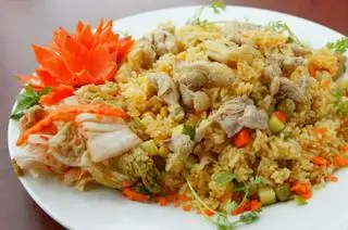 Hình ảnh Cơm Rang thập cẩm Gà