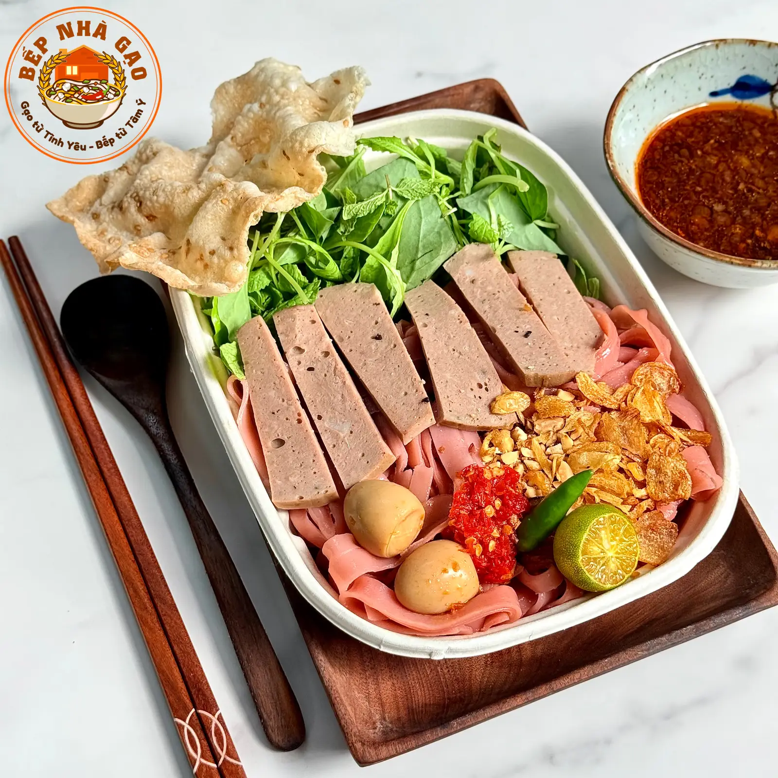 Hình ảnh Mì Quảng Trộn Chả Heo Quê-tặng sữa đậu nành nhỏ