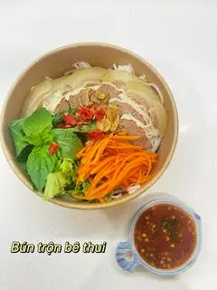 Hình ảnh Bún trộn bê thui Phú Yên