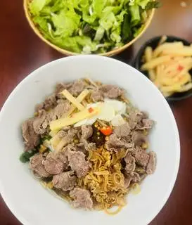 Hình ảnh Miến riêu cua bò trộn