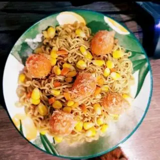 Hình ảnh Mì Trộn Viên Pho Mai