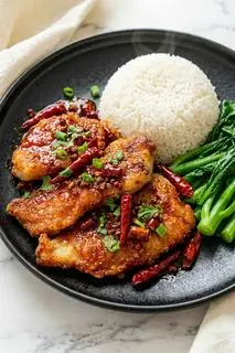 Hình ảnh Cá Basa Phile chiên giòn xào sốt Mala 