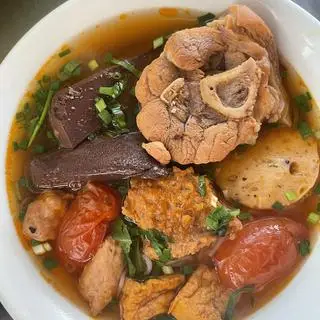 Hình ảnh Bún riêu giò heo