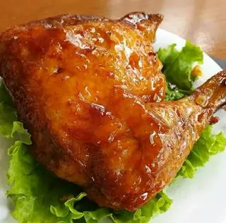 Hình ảnh Bún đùi gà quay góc tư