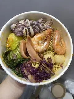 Hình ảnh mỳ cay hải sản