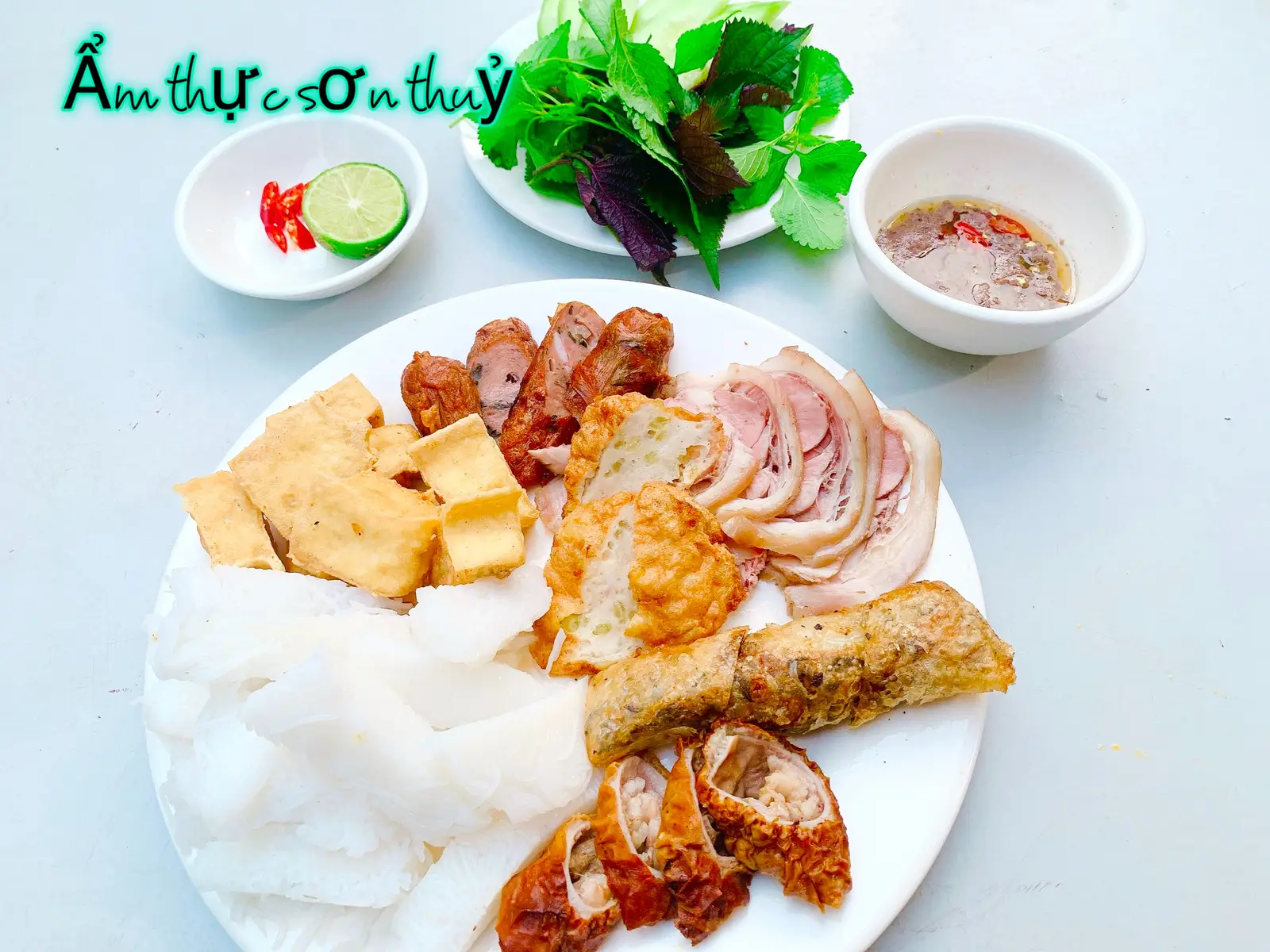 Hình ảnh Bún đậu đầy đủ