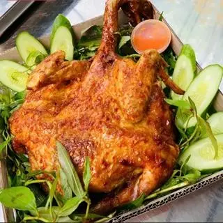 Hình ảnh Gà nướng mắm nhỉ là Hưng Phát