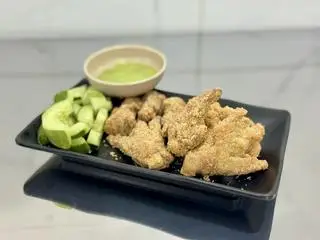 Hình ảnh Chân gà xóc muối tỏi