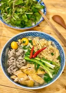Hình ảnh Bún gà mọc