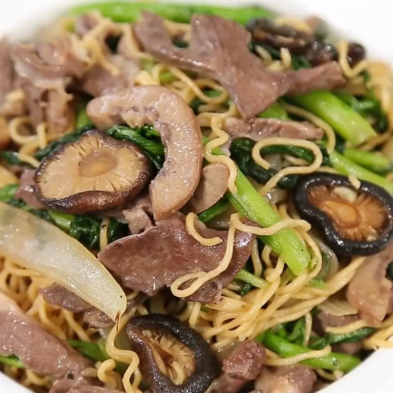 Hình ảnh mỳ xào tim cật 