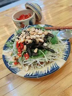 Hình ảnh Gỏi Khô Bò