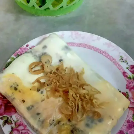 Hình ảnh Bánh Cuốn Trứng
