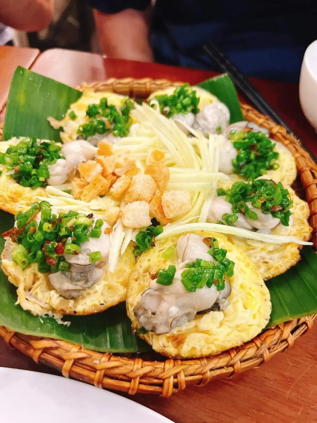 Hình ảnh Bánh căn hàu sữa