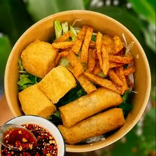 Hình ảnh Bún nước tương thập cẩm chay