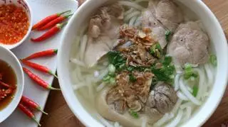 Hình ảnh bánh canh bột gạo xương thịt 