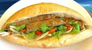 Hình ảnh Bánh Mì Chả Cá
