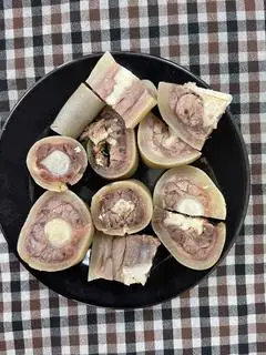 Hình ảnh Đuôi bò thêm